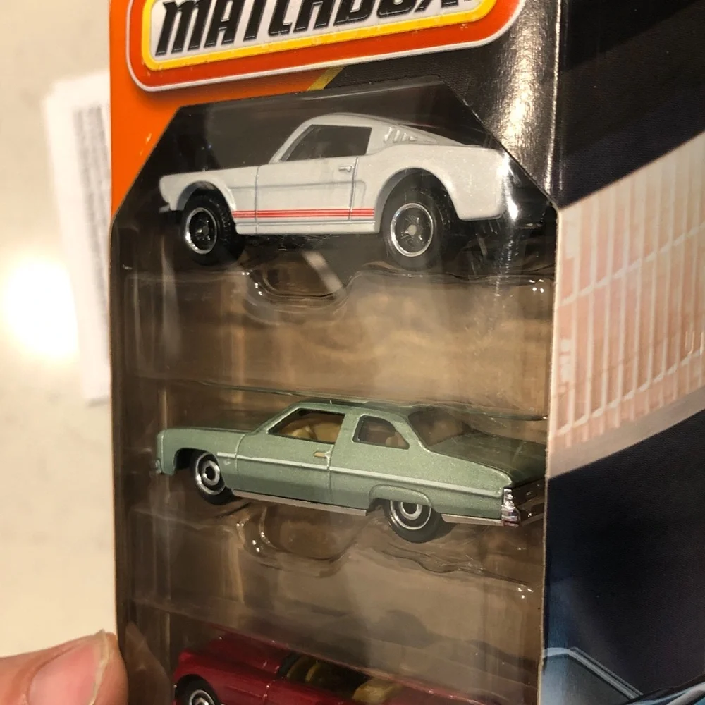 Mattel Matchbox Colorful Toy Car Set